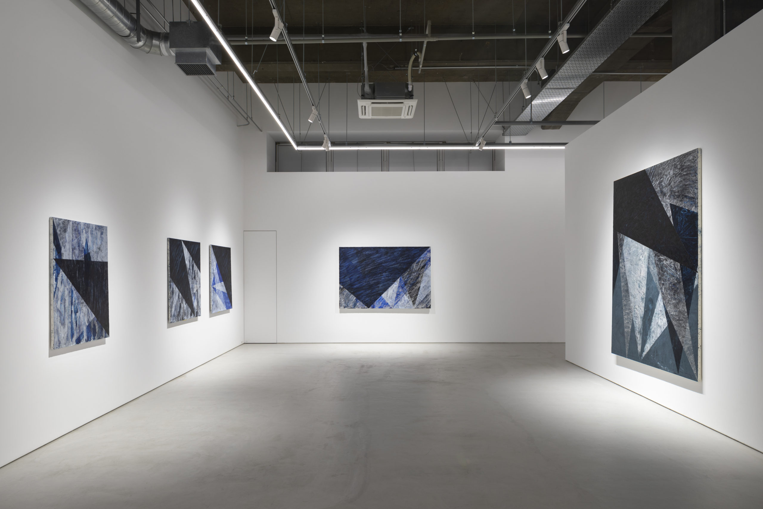 'Accumulating as we pass by' 2022, YUKIKOMIZUTANI - photo by Shunta Inaguchi