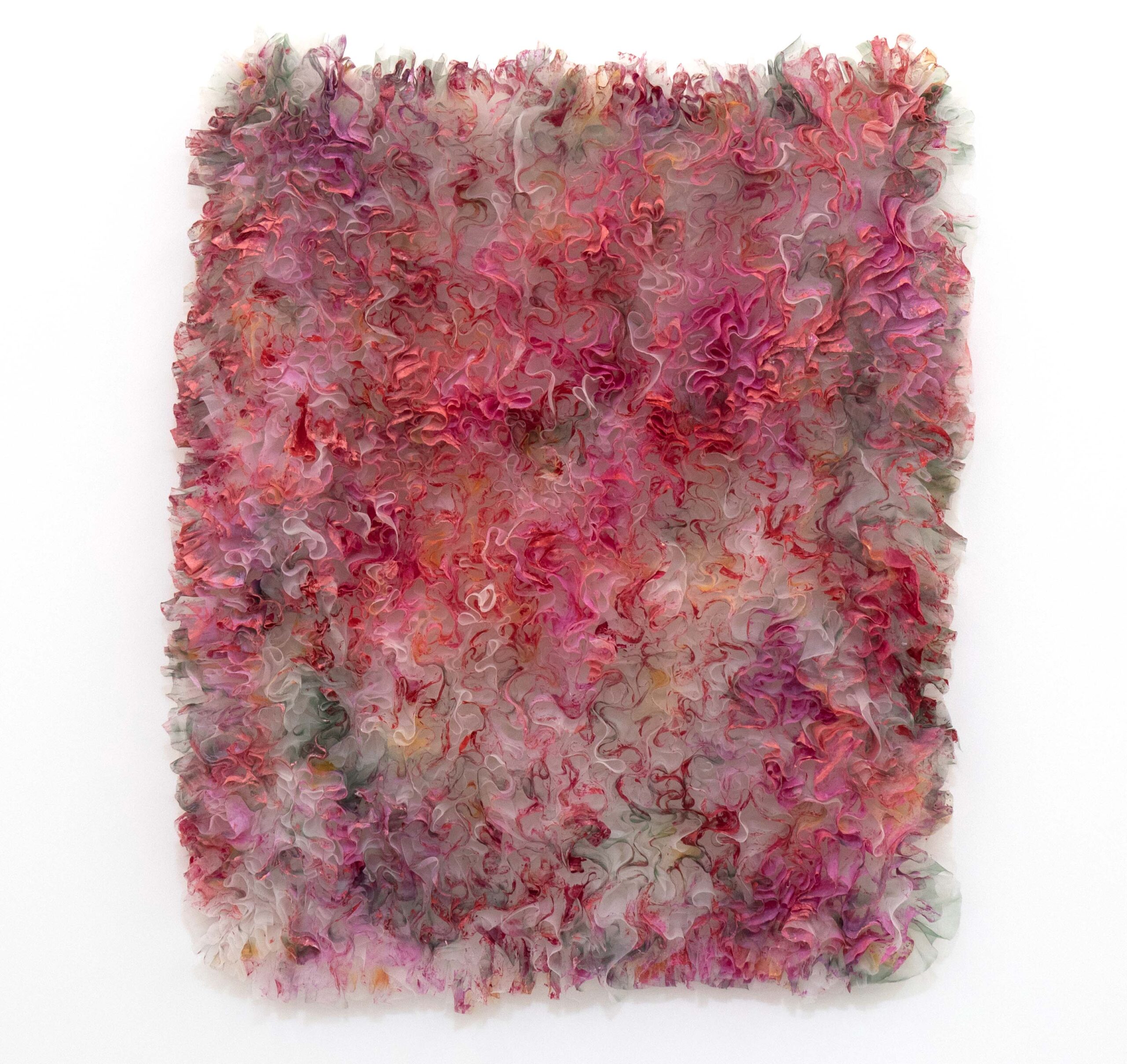 Tomo Koizumi, Floating Colors (Red · Pink · Green), organza polyester fiber, oil paint