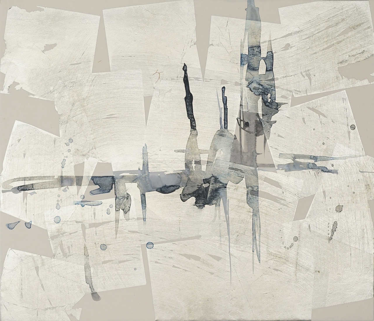 Floating on the Water, 455×530 mm, Kumohada washi paper, tin foil, ink, mineral pigments, 2025